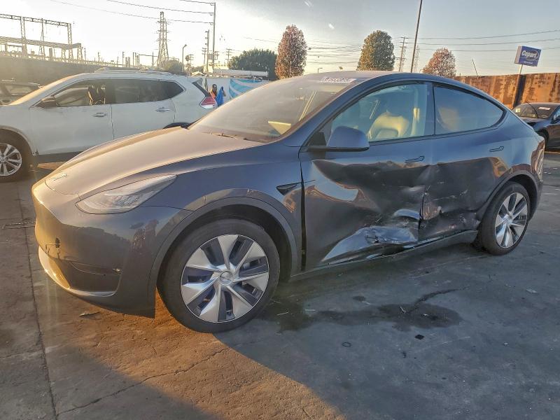TESLA MODEL Y 2021 with VIN 5YJYGDEE3MF131084 - Photo from auction
