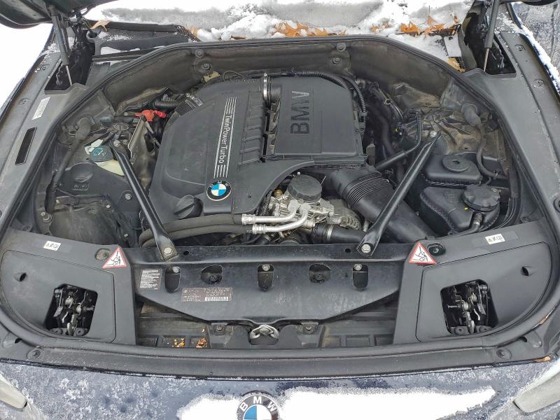 Photo 11 from auction – 2013 BMW 535 XIGT with VIN WBASP2C52DC339917