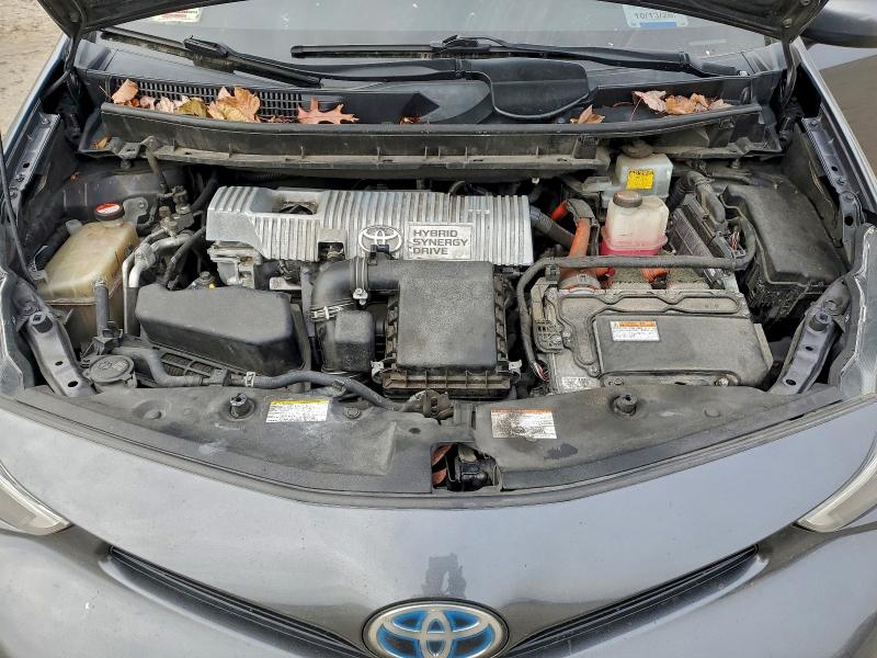 Photo 11 from auction – 2015 TOYOTA PRIUS V with VIN JTDZN3EU0FJ040328