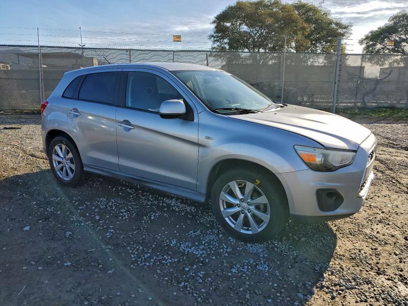 Photo 4 from auction – 2013 MITSUBISHI OUTLANDER with VIN 4A4AP3AUXDE004884