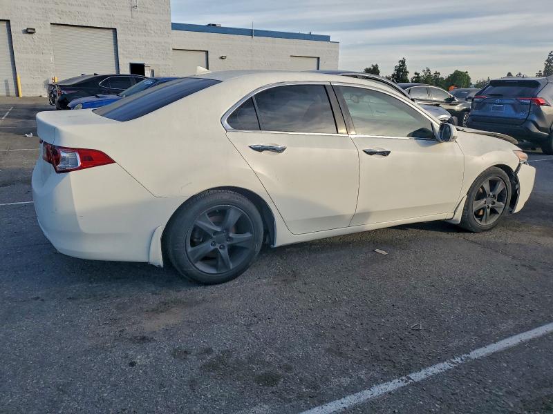 Photo 3 from auction – 2010 ACURA TSX with VIN JH4CU2F6XAC015371