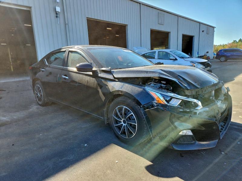 Photo 4 from auction – 2019 NISSAN ALTIMA S with VIN 1N4BL4BV0KC242391