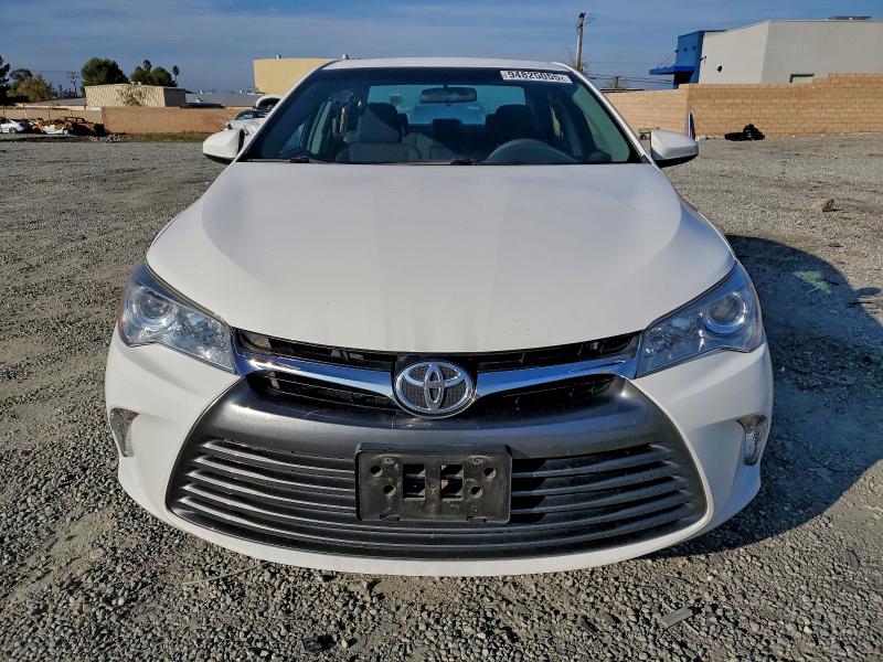 Photo 5 from auction – 2017 TOYOTA CAMRY LE with VIN 4T1BF1FK8HU371090