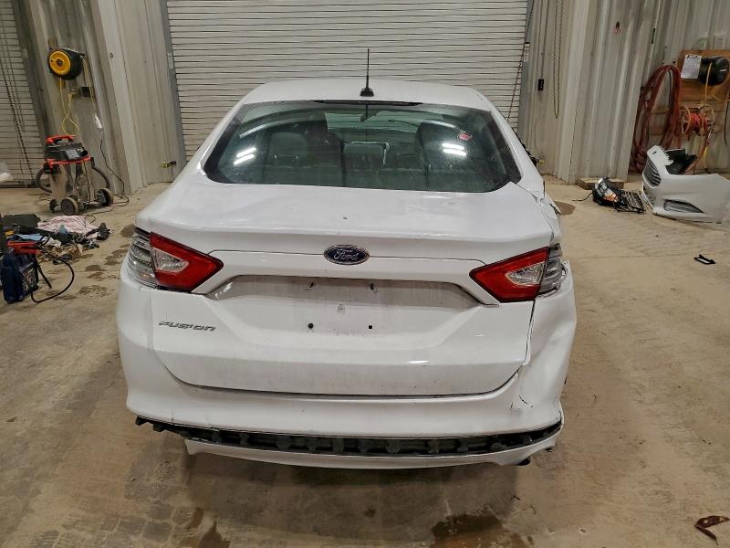 Photo 6 from auction – 2014 FORD FUSION S with VIN 3FA6P0G71ER385879