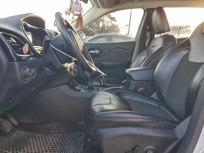 Photo 7 from auction – 2019 JEEP CHEROKEE L with VIN 1C4PJMLB4KD402017