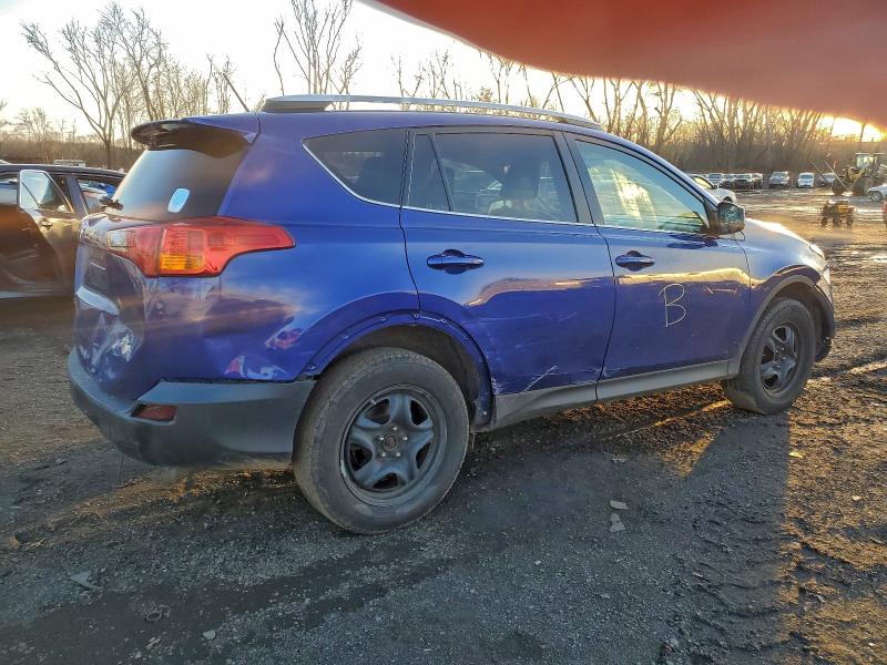 Photo 3 from auction – 2015 TOYOTA RAV4 LE with VIN 2T3BFREVXFW312525