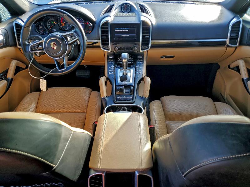 Photo 8 from auction – 2018 PORSCHE CAYENNE with VIN WP1AA2A26JKA06306
