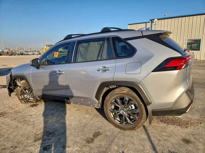 Photo 2 from auction – 2024 TOYOTA RAV4 LIMIT with VIN JTMD6RFV4RD127864