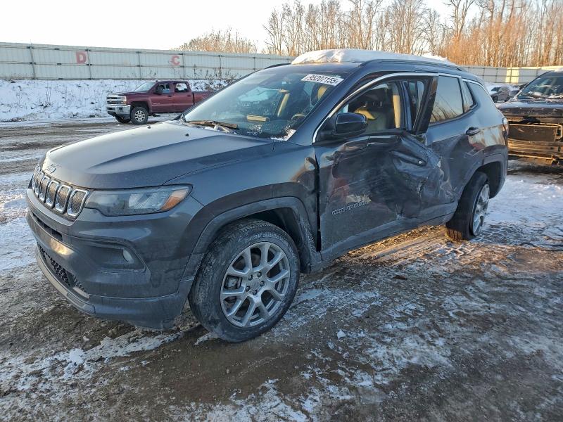 JEEP COMPASS 2022 with VIN 3C4NJDFBXNT219108 - Photo from auction