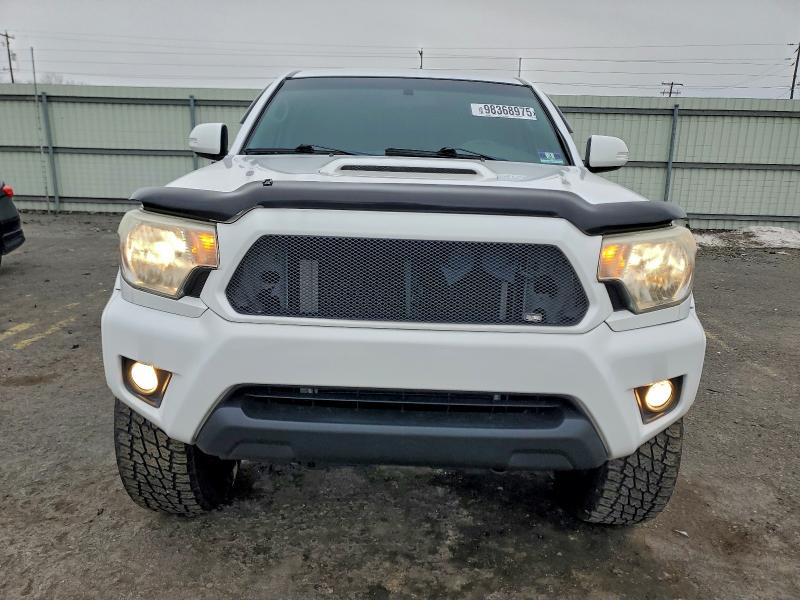 Photo 5 from auction – 2014 TOYOTA TACOMA DOU with VIN 5TFLU4EN6EX095921