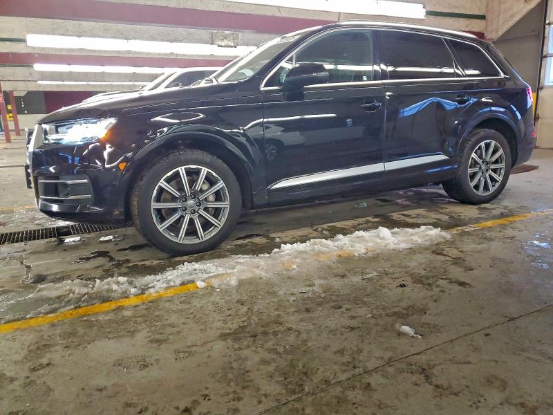 AUDI Q7 PRESTIG 2018 with VIN WA1VAAF73JD022804 - Photo from auction