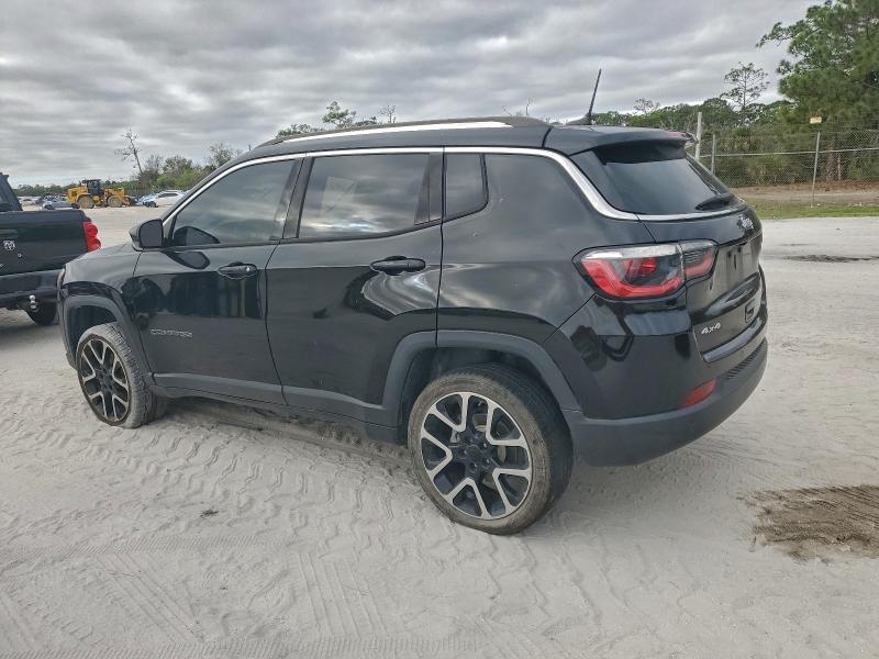 Photo 2 from auction – 2017 JEEP COMPASS LI with VIN 3C4NJDCB1HT681730