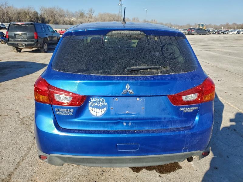 Photo 6 from auction – 2015 MITSUBISHI OUTLANDER with VIN 4A4AP3AU2FE047571