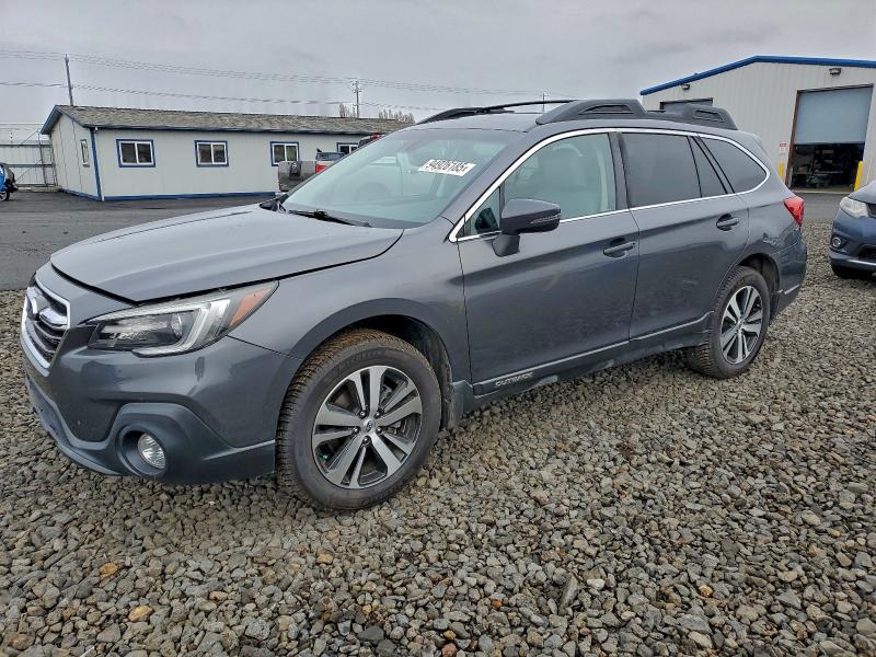 SUBARU OUTBACK 2. 2018 with VIN 4S4BSANC0J3205969 - Photo from auction
