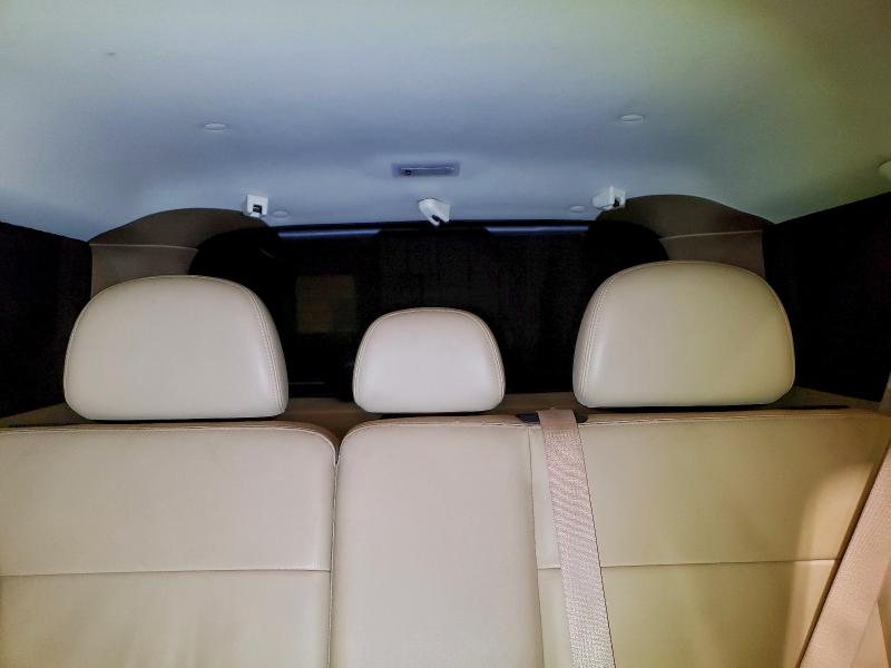 Photo 10 from auction – 2010 FORD ESCAPE LIM with VIN 1FMCU9EG7AKC72459