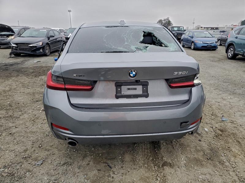 Photo 6 from auction – 2023 BMW 330XI with VIN 3MW89FF01P8D74911