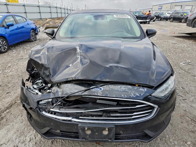 Photo 5 from auction – 2019 FORD FUSION SE with VIN 3FA6P0T92KR237291