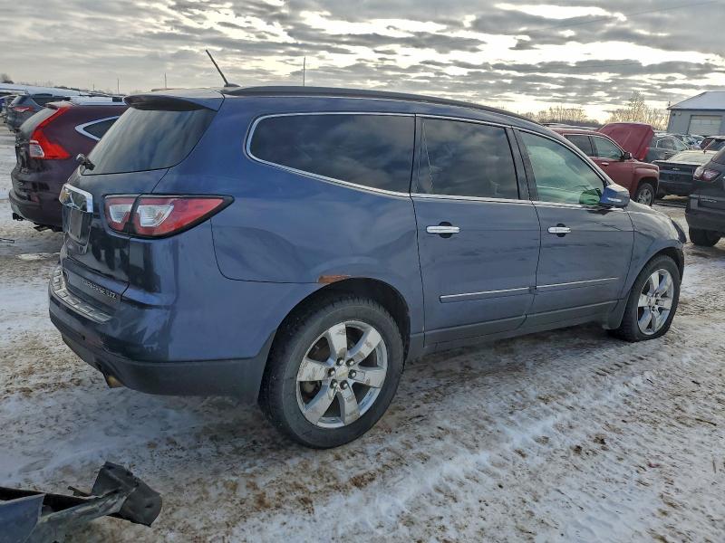 Photo 3 from auction – 2014 CHEVROLET TRAVERSE L with VIN 1GNKVJKD2EJ168327