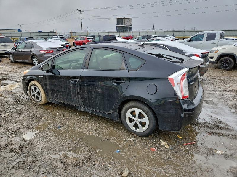 Photo 2 from auction – 2013 TOYOTA PRIUS with VIN JTDKN3DU5D5671570