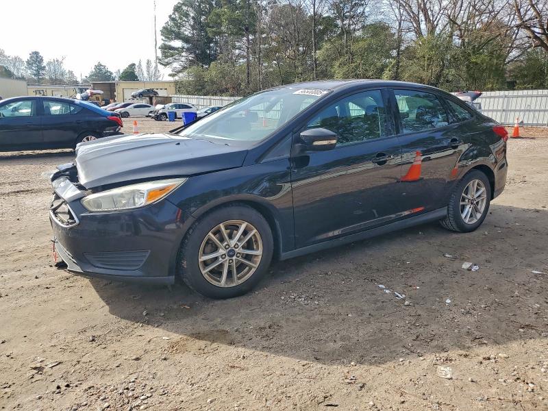 FORD FOCUS SE 2016 with VIN 1FADP3F27GL261051 - Photo from auction
