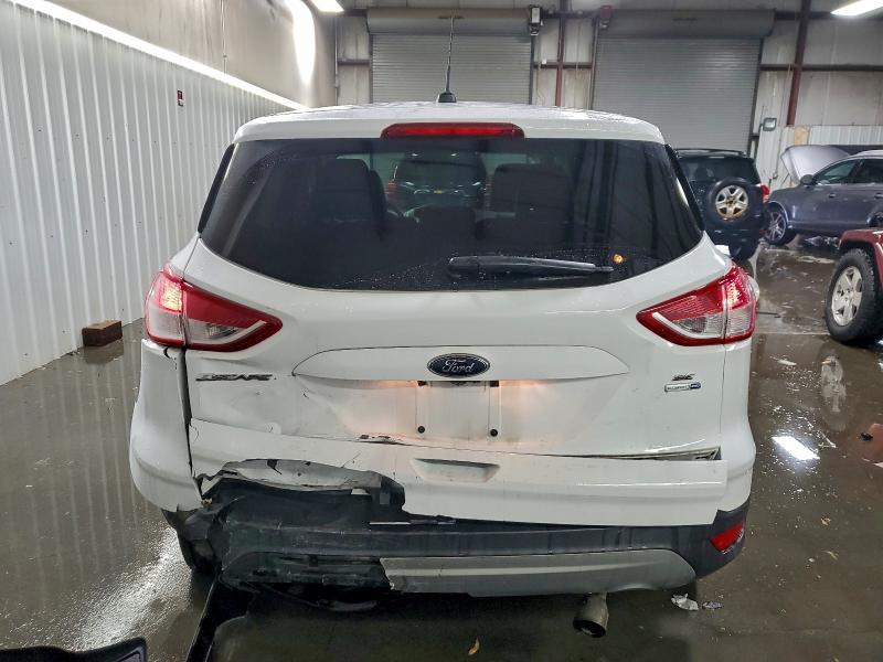 Photo 6 from auction – 2015 FORD ESCAPE SE with VIN 1FMCU9GX5FUC57256