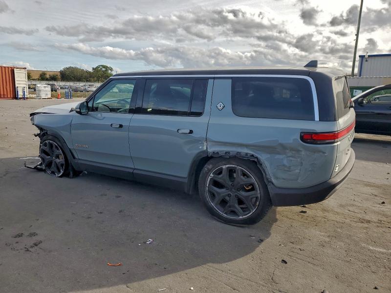 Photo 2 from auction – 2023 RIVIAN R1S with VIN 7PDSGABA8PN022947