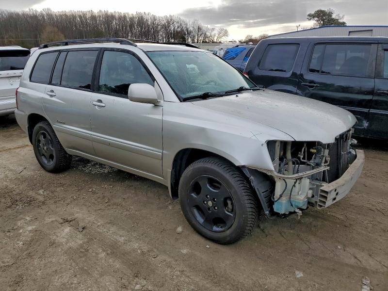Photo 4 from auction – 2006 TOYOTA HIGHLANDER with VIN JTEEP21AX60162551