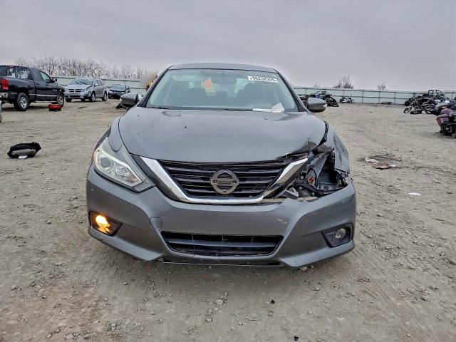 Photo 5 from auction – 2018 NISSAN ALTIMA 2.5 with VIN 1N4AL3AP2JC181763