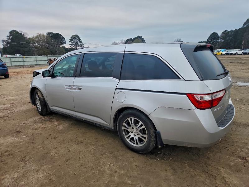 Photo 2 from auction – 2012 HONDA ODYSSEY EX with VIN 5FNRL5H6XCB105364