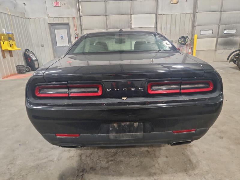 Photo 6 from auction – 2016 DODGE CHALLENGER with VIN 2C3CDZAG2GH352945