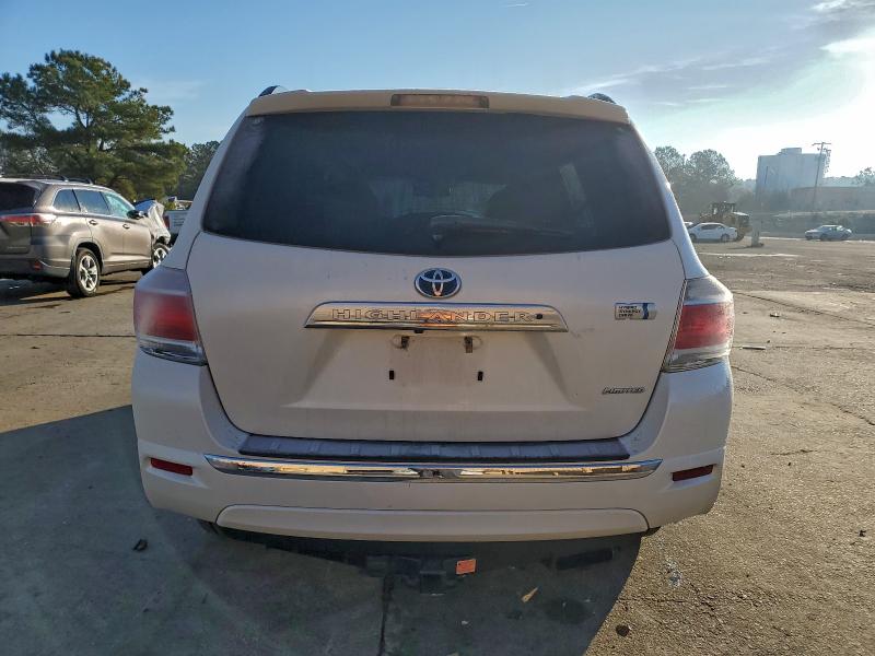 Photo 6 from auction – 2013 TOYOTA HIGHLANDER with VIN JTEDC3EH8D2017157