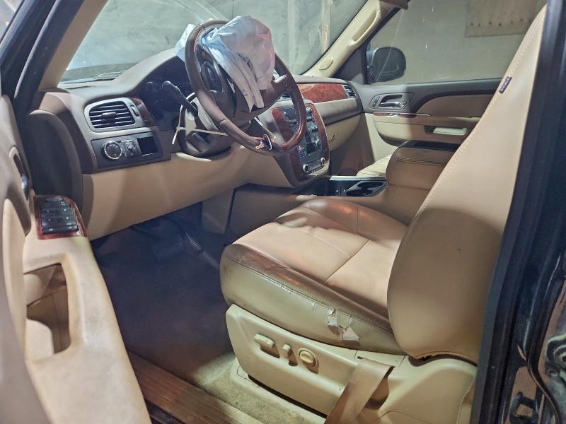 Photo 7 from auction – 2010 CHEVROLET AVALANCHE with VIN 3GNNCFE02AG282610