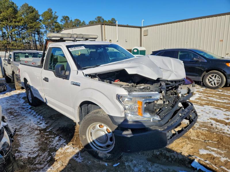 Photo 4 from auction – 2020 FORD F150 with VIN 1FTMF1CB0LKE08610