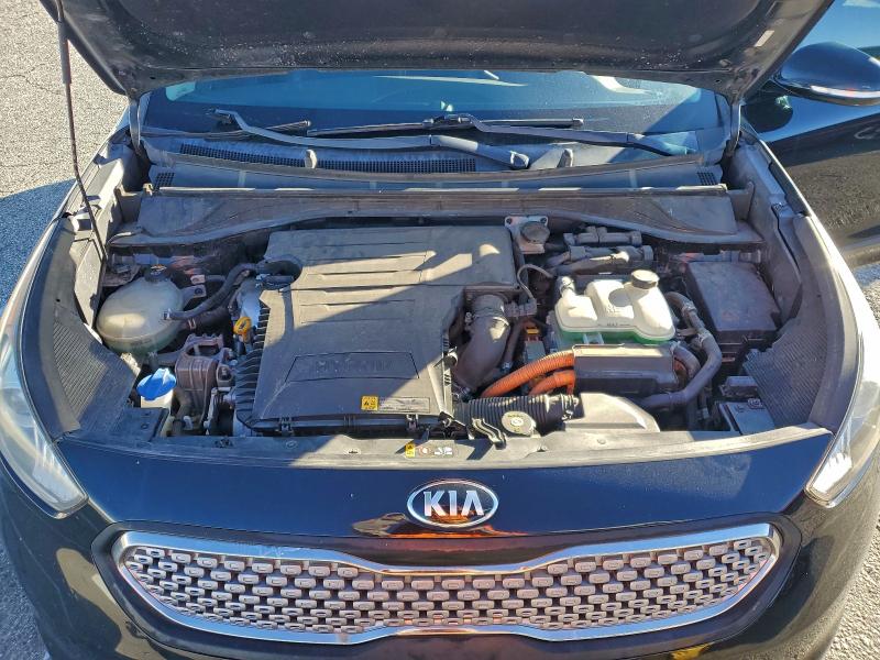 Photo 11 from auction – 2017 KIA NIRO EX with VIN KNDCC3LC9H5072972
