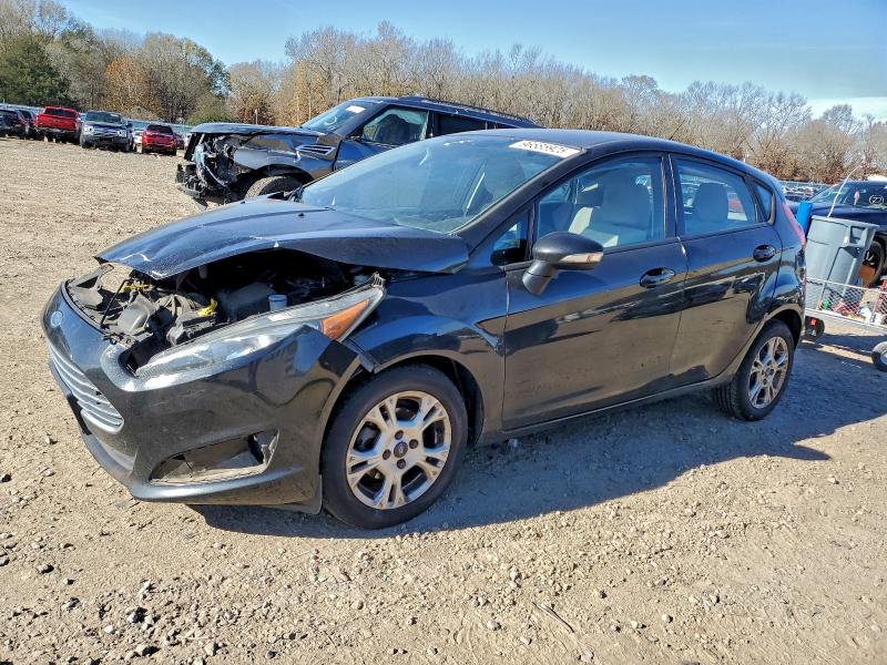 FORD FIESTA SE 2014 with VIN 3FADP4EJ8EM131256 - Photo from auction