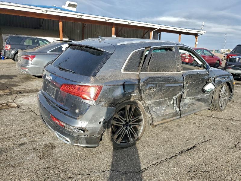 Photo 3 from auction – 2018 AUDI SQ5 with VIN WA1A4AFY7J2094907