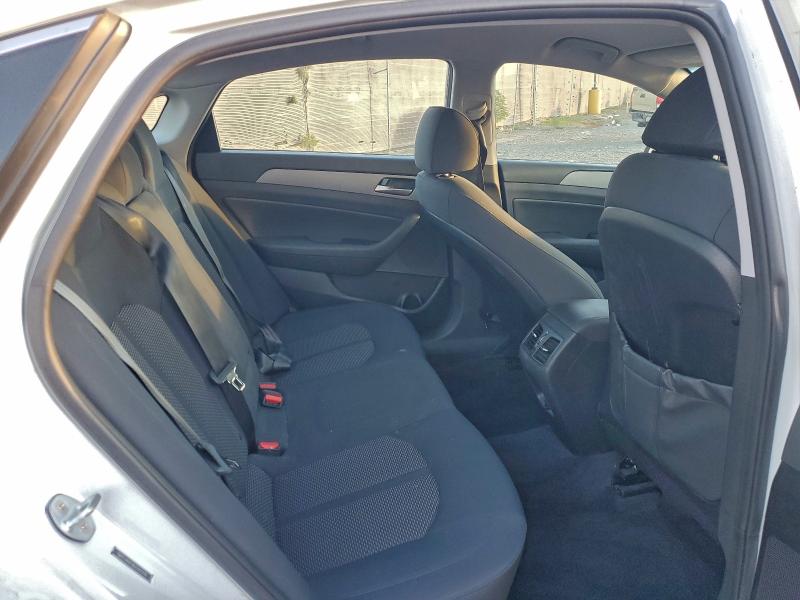 Photo 10 from auction – 2019 HYUNDAI SONATA LIM with VIN 5NPE34AF4KH747274