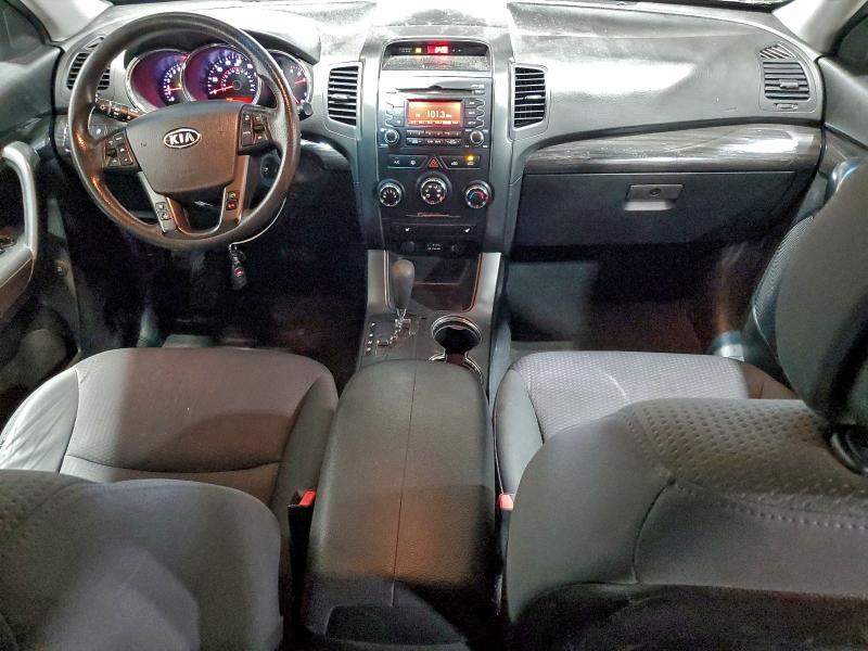 Photo 8 from auction – 2012 KIA SORENTO BA with VIN 5XYKTDA21CG247730