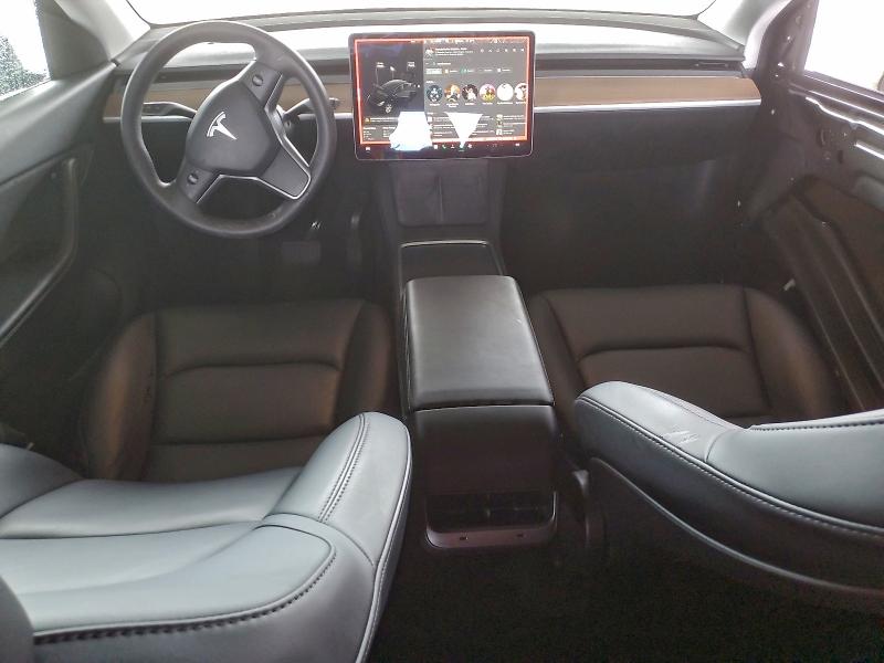 Photo 8 from auction – 2021 TESLA MODEL Y with VIN 5YJYGDEE1MF153732