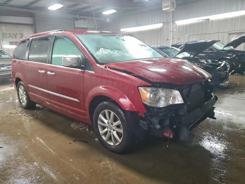 Photo 4 from auction – 2016 CHRYSLER TOWN & COU with VIN 2C4RC1GG3GR215458