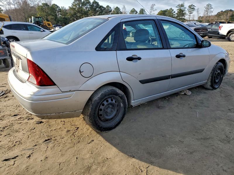 Photo 3 from auction – 2003 FORD FOCUS LX with VIN 1FAFP33P73W324179