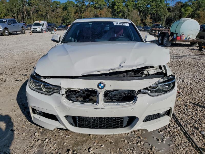 Photo 5 from auction – 2017 BMW 340 I with VIN WBA8B3C3XHK777559