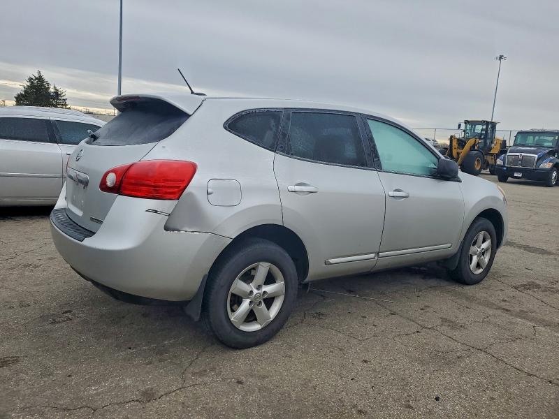 Photo 3 from auction – 2012 NISSAN ROGUE S with VIN JN8AS5MT9CW266686