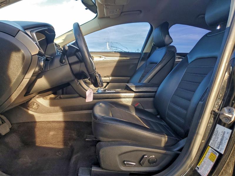 Photo 7 from auction – 2017 FORD FUSION SE with VIN 3FA6P0LUXHR165415
