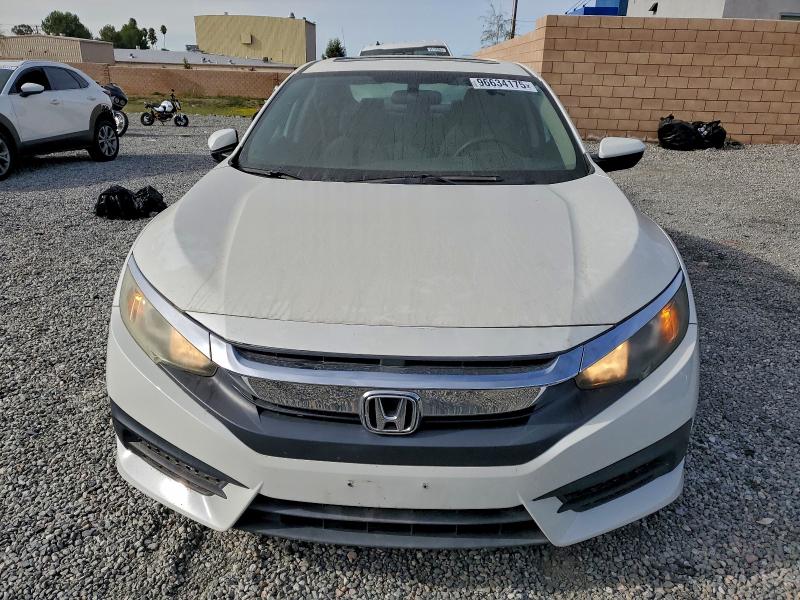 Photo 5 from auction – 2016 HONDA CIVIC EX with VIN 2HGFC2F71GH535234