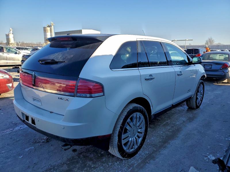Photo 3 from auction – 2010 LINCOLN MKX with VIN 2LMDJ6JC8ABJ06447