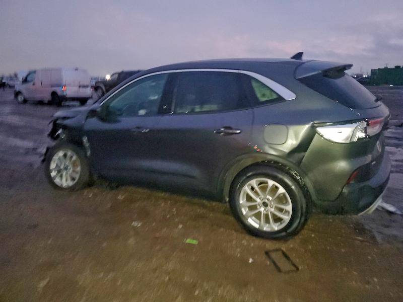 Photo 2 from auction – 2020 FORD ESCAPE with VIN 1FMCU0G60LUA48845