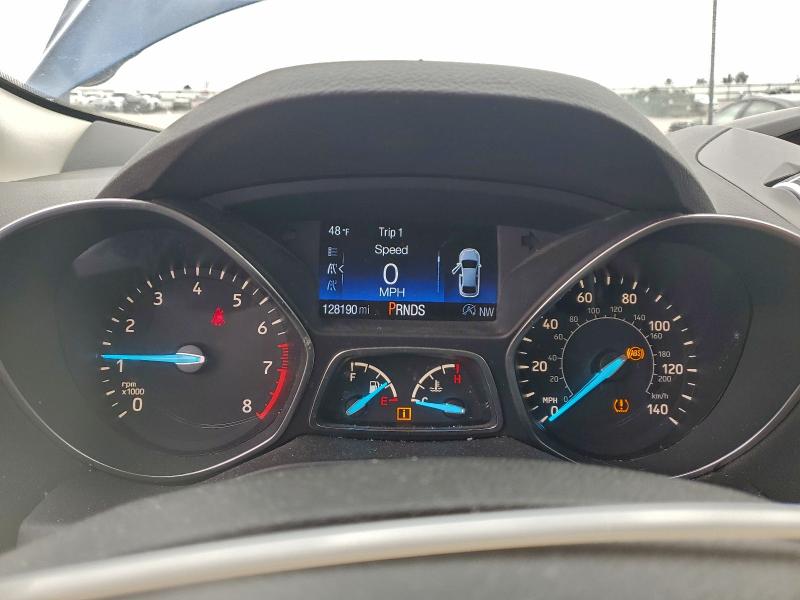 Photo 9 from auction – 2017 FORD ESCAPE with VIN 1FMCU0GD2HUA13200