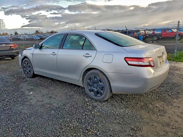 Photo 2 from auction – 2010 TOYOTA CAMRY BASE with VIN 4T1BF3EK7AU096752