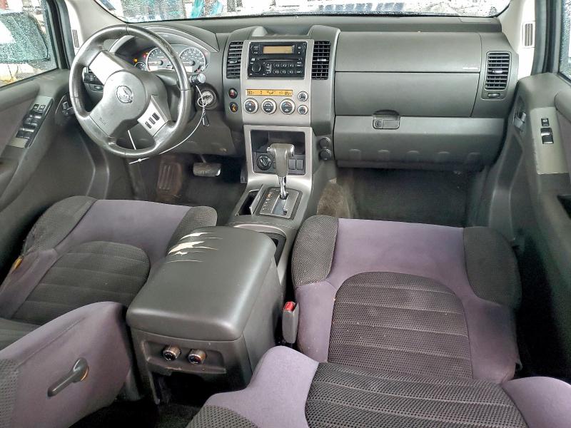 Photo 8 from auction – 2005 NISSAN PATHFINDER with VIN 5N1AR18W35C709063